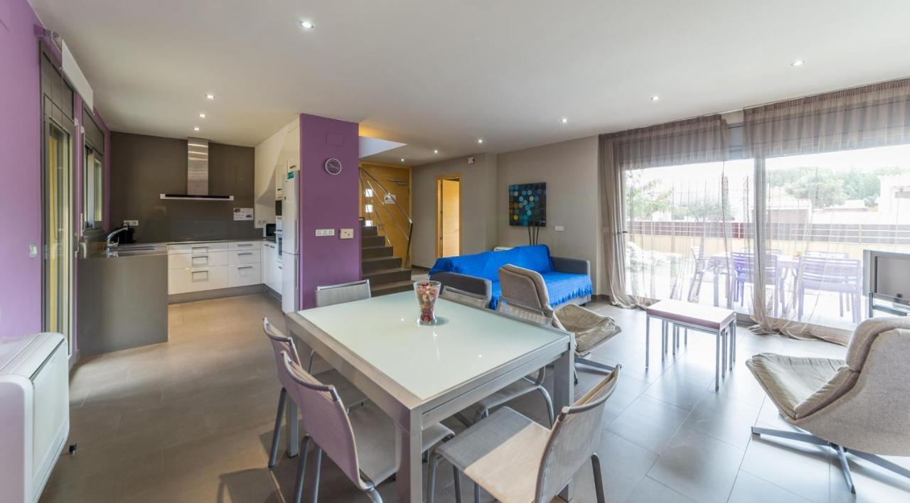 Villa Marianna L' Escala Bagian luar foto